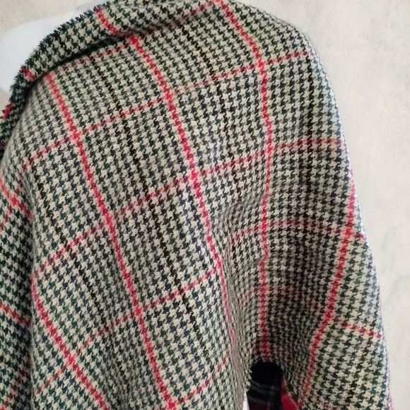Altar’d State Women's Scarf Tassel Plaid Checks Houndstooth Reversible TAG - Picture 3 of 11